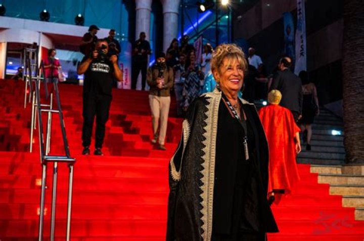 Cérémonie de clôture JCC 2022 : Meilleurs looks des célébrités ! - Celebrity.tn