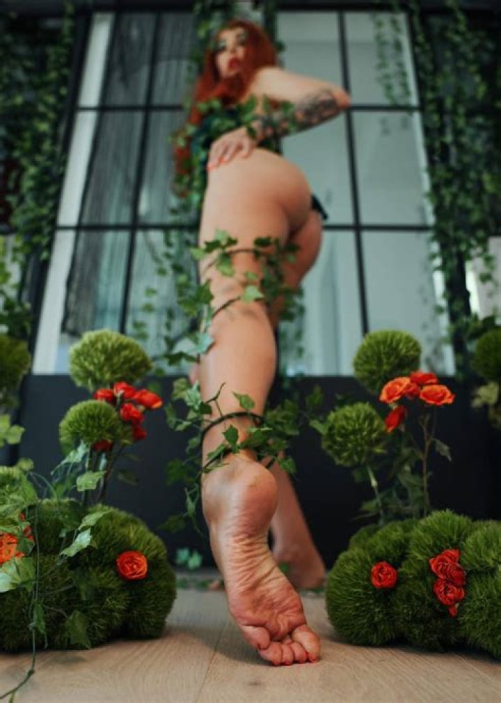 Eden Ivy Feet (31 photos) Sexy Feets