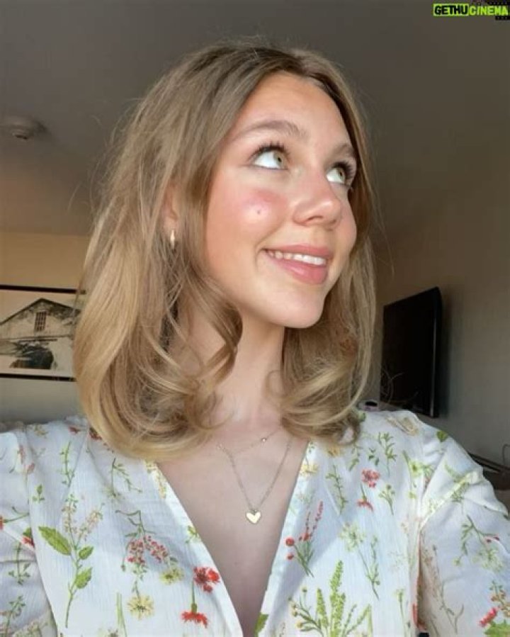 Elle Graham Phone Number, WhatsApp Number Contact Number Mobile