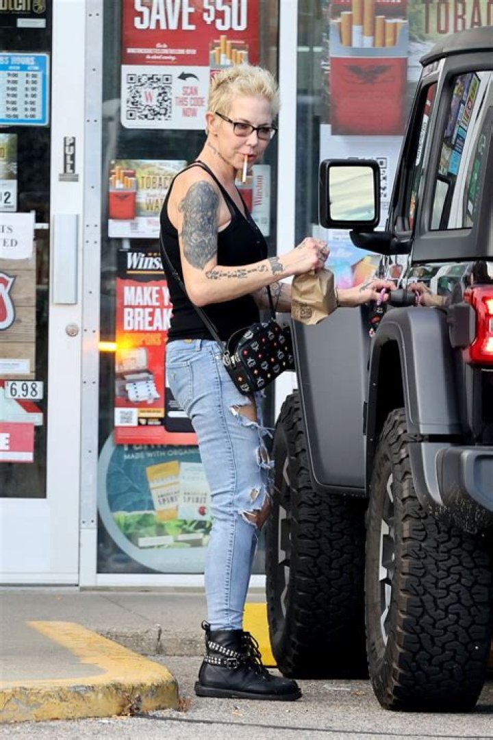 Who is Eminem ex-wife, Kim Mathers? What happened to her? Net Worth?