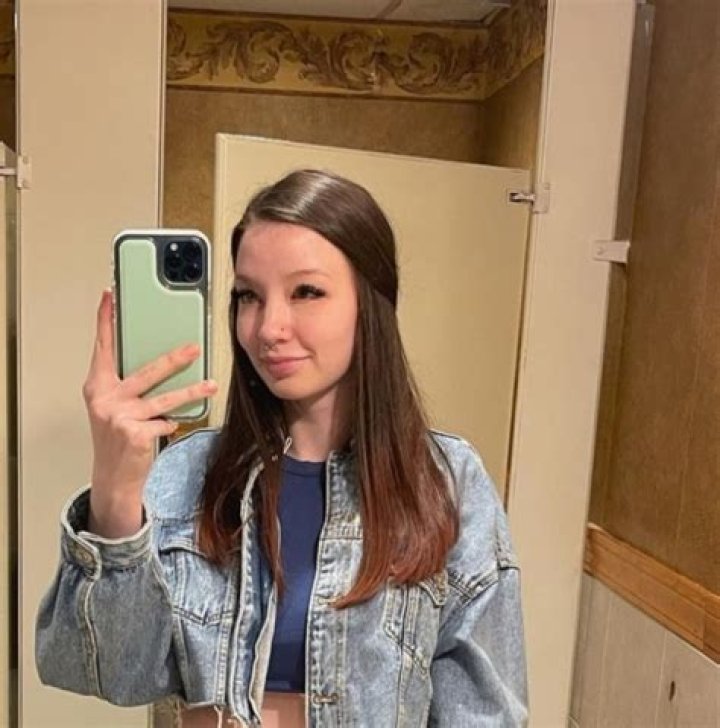 Gii Mariee (Gii_xoxo69) Onlyfans, Wiki, Biography, Age, Height, Net Worth