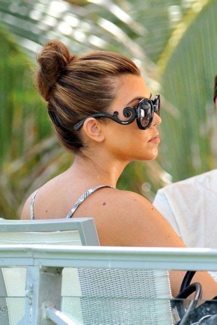 Kourtney Kardashian Phone Number WhatsApp Number Contact Mobile