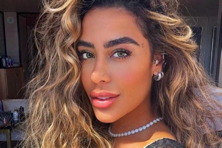 Rafaella Santos Wiki, Age (Neymar’s Sister) Biography, Family & More